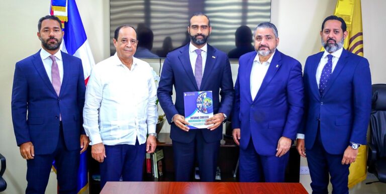 JCE recibe informe del Codessd sobre elecciones presidenciales y congresuales