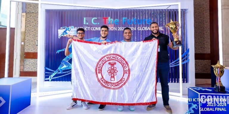 Estudiantes de INTEC ganan en competencia de Huawei en China