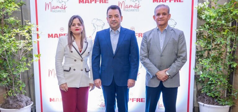 MAPFRE Salud ARS da a conocer las novedades de su programa Mamás Radiantes