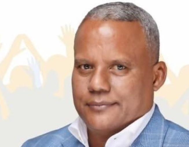 Acusan al el  empresario y alcalde Ramon Candelaria Santana de no respetar decisiones Judiciales.