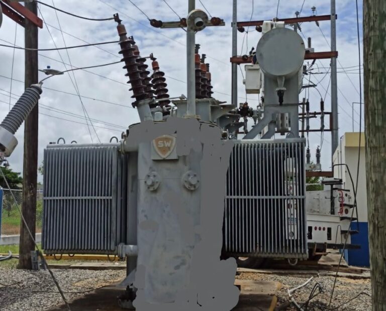 EDEESTE Pone en Operación Nuevo Transformador en la Subestación KM24 para Mejorar el Suministro Eléctrico