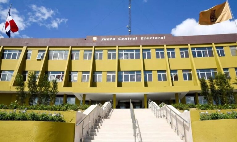 JCE inicia este domingo 12 de abril la renovación de la nueva cédula a nivel nacional