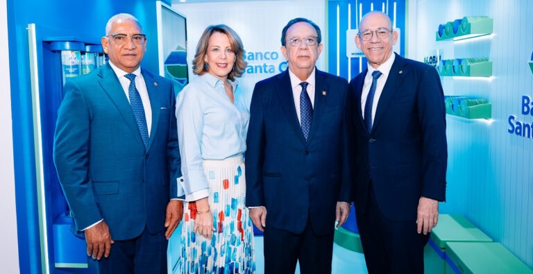 Banco Santa Cruz fomenta la cultura del ahorro en la Semana Económica y Financiera 2026