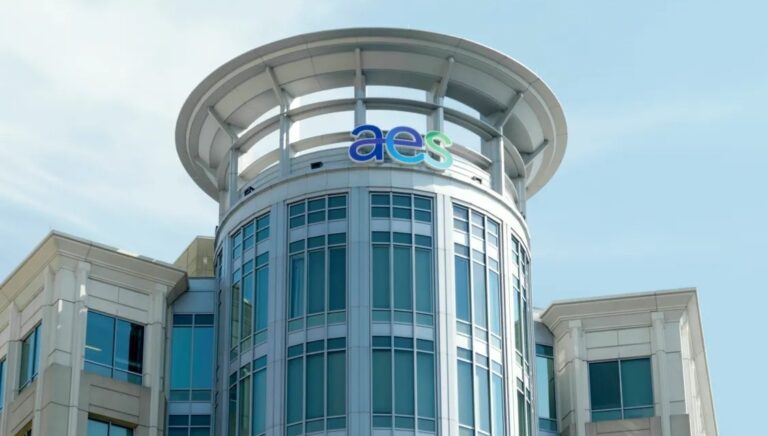 AES cumple 13 años entre las empresas más éticas del mundo