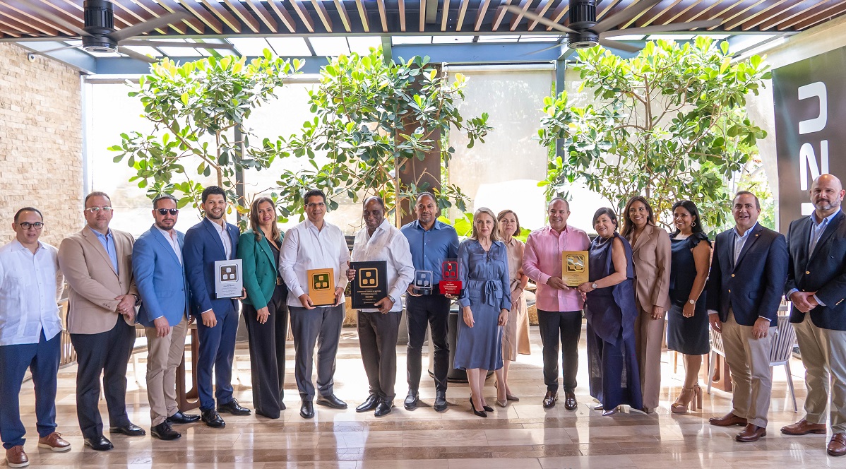 Reid & Compañía y Autocamiones celebran su Premiación Anual de Dealers 2026