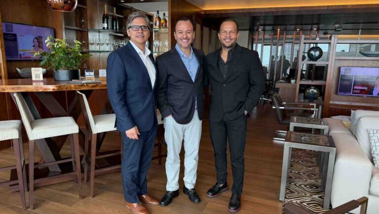 Noval Properties firma alianza estratégica con Aimbridge Hospitality y fortalece su modelo de inversión inmobiliaria en el Caribe