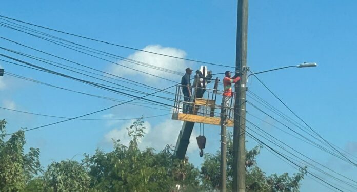 1 Dos detenidos durante