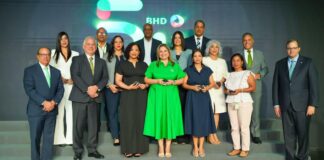 Banco BHD reconoce la trayectoria de 997 colaboradores en su 54 aniversario
