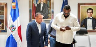 SNS reconoce a David Ortiz como Embajador Honorífico por su trayectoria y labor social