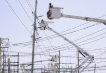 ETED fortalece infraestructura de transmisión con instalación de vigas en la línea 69 kV La Vega–SFM, este viernes 2 de octubre de 2026