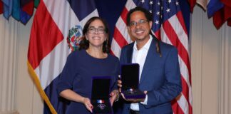 AMCHAMDR reconoce en Washington las trayectorias de Leonor Corsino e Isaías Alberto Reyes