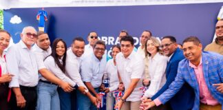 Fellito Suberví deja iniciado el saneamiento de ocho cañadas en los Alcarrizos