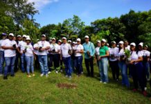 Centros Tecnológicos Comunitarios reafirman su compromiso ambiental con jornada de reforestación